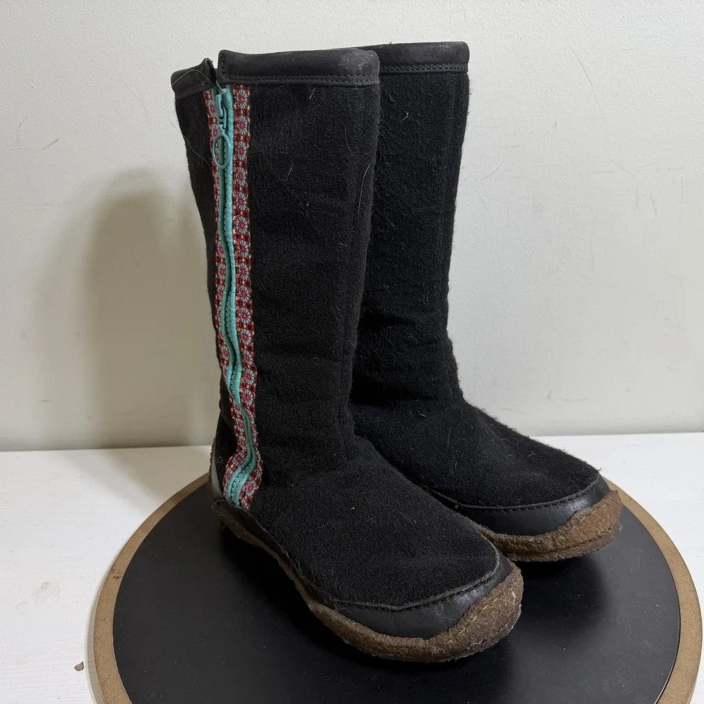 Sorel snow boots